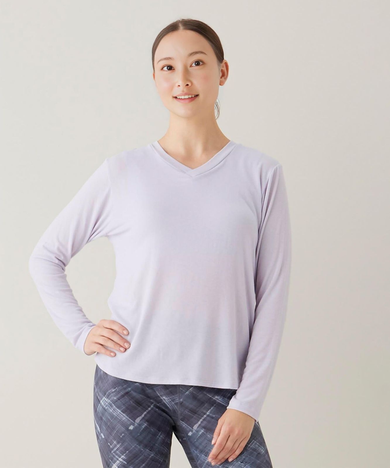 suria ヨガウェア トップス スリア ショードトップ su-b536 カップ付き フリーサイズ 長袖tシャツ レディース ピラティス トレーニングウェア