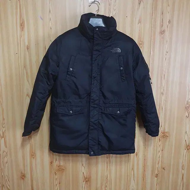THE NORTH FACE(ザノースフェイス) キッズ ダウン 140