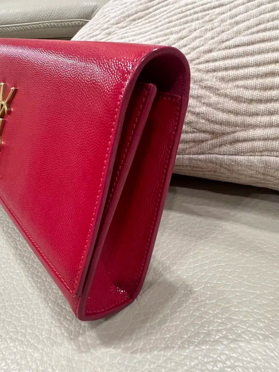 YVES SAINT LAURENT イヴ サンローラン クラッチバッグ