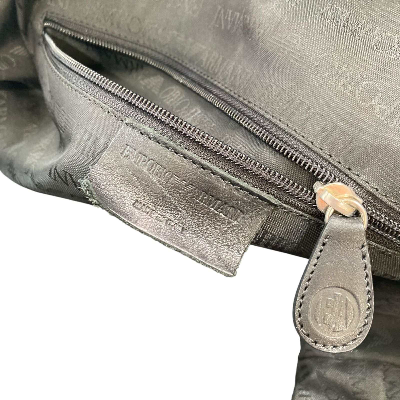 エンポリオアルマーニ ロゴ型押し 総柄 エンボスレザー 2way ボストンバッグ 中古○エンポリオアルマーニ○総柄型押しボストンバッグ
