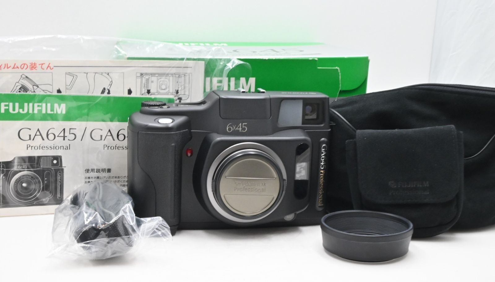 良品FUJIFILM フジフィルム GA645 Professional - メルカリ 良品FUJIFILM フジフィルム GA645 Professional - メルカリ