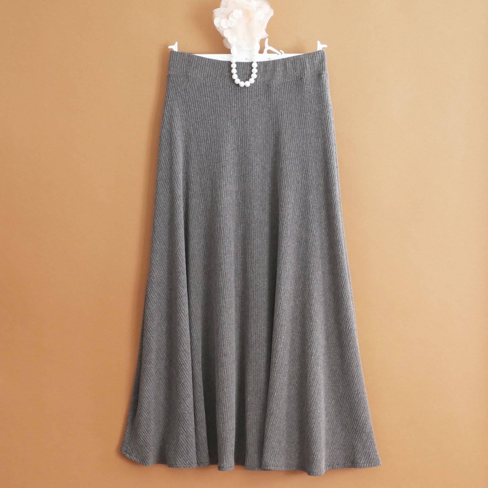 dt124 フィレンツェの新ブランド トダミ Made in Italy 25-26年秋冬 イタリア製エレガンスと素材の美しさ ニットスカート