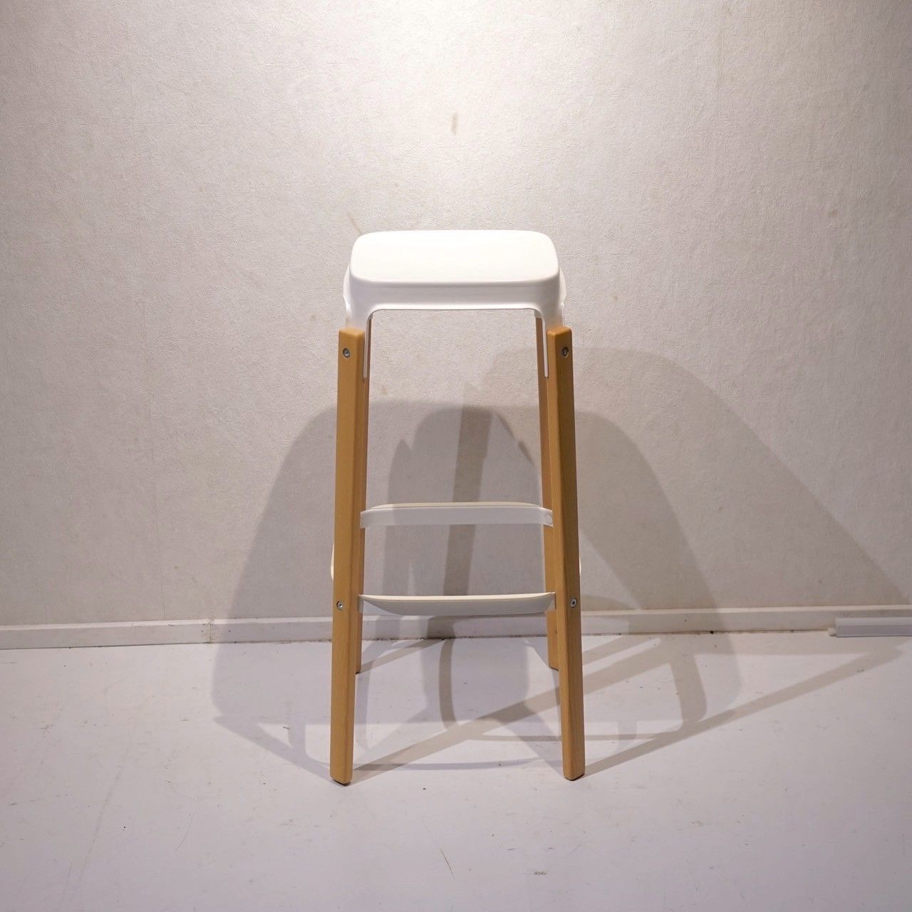 MAGIS マジス STEELWOOD STOOL スティールウッド スツール ハイスツール バースツール カウンターチェア 椅子 チェア モダン 北欧 ナチュラル イタリア MARWIL-DEMENAGEMENTS_CH