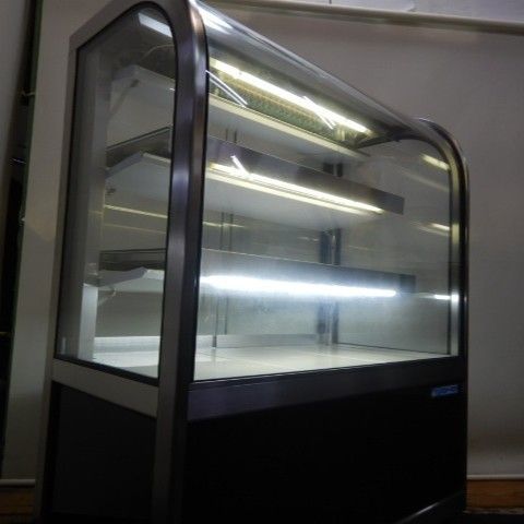 西濃営業所止 2007年製 大穂 OHGU 900 B 照明付 対面 冷蔵ショーケース mm 3段 ケーキ ケース 93 kg
