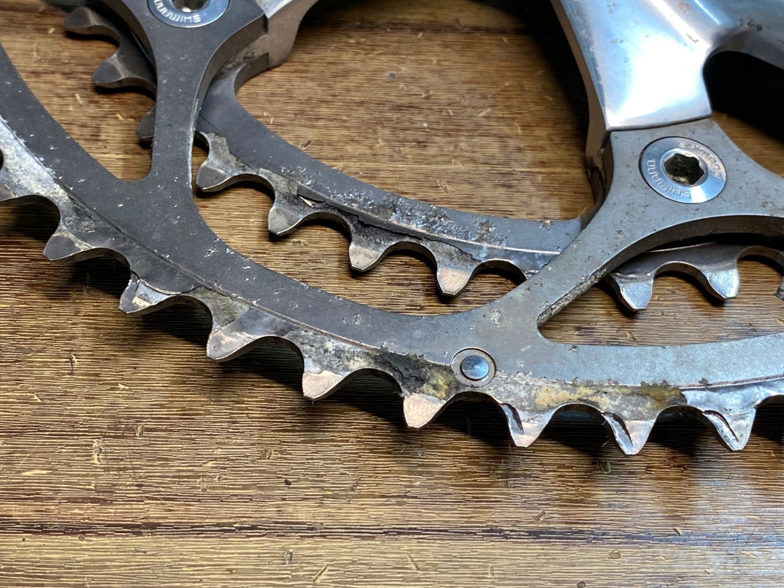 IY075 シマノ SHIMANO デュラエース DURA-ACE FC-7700 クランク