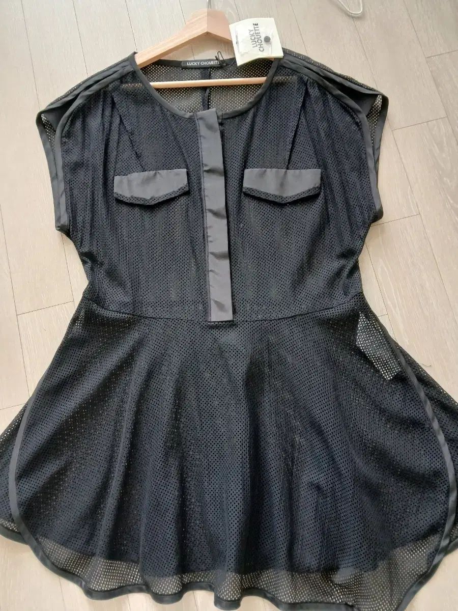 LUCKY CHOUETTE ラッキーシュエトゥ シスル ミニドレス