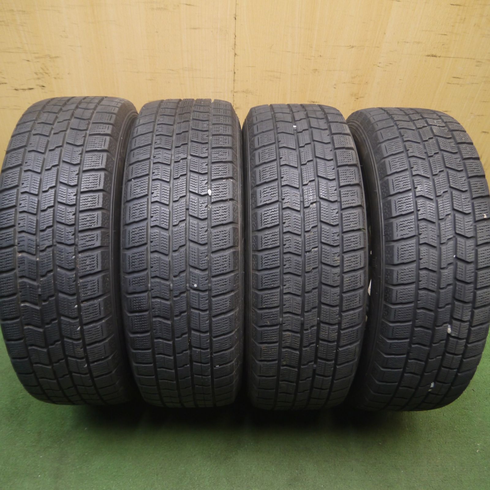 送料無料* キレイ☆スタッドレス 195/65R15 グッドイヤー アイスナビ7 
