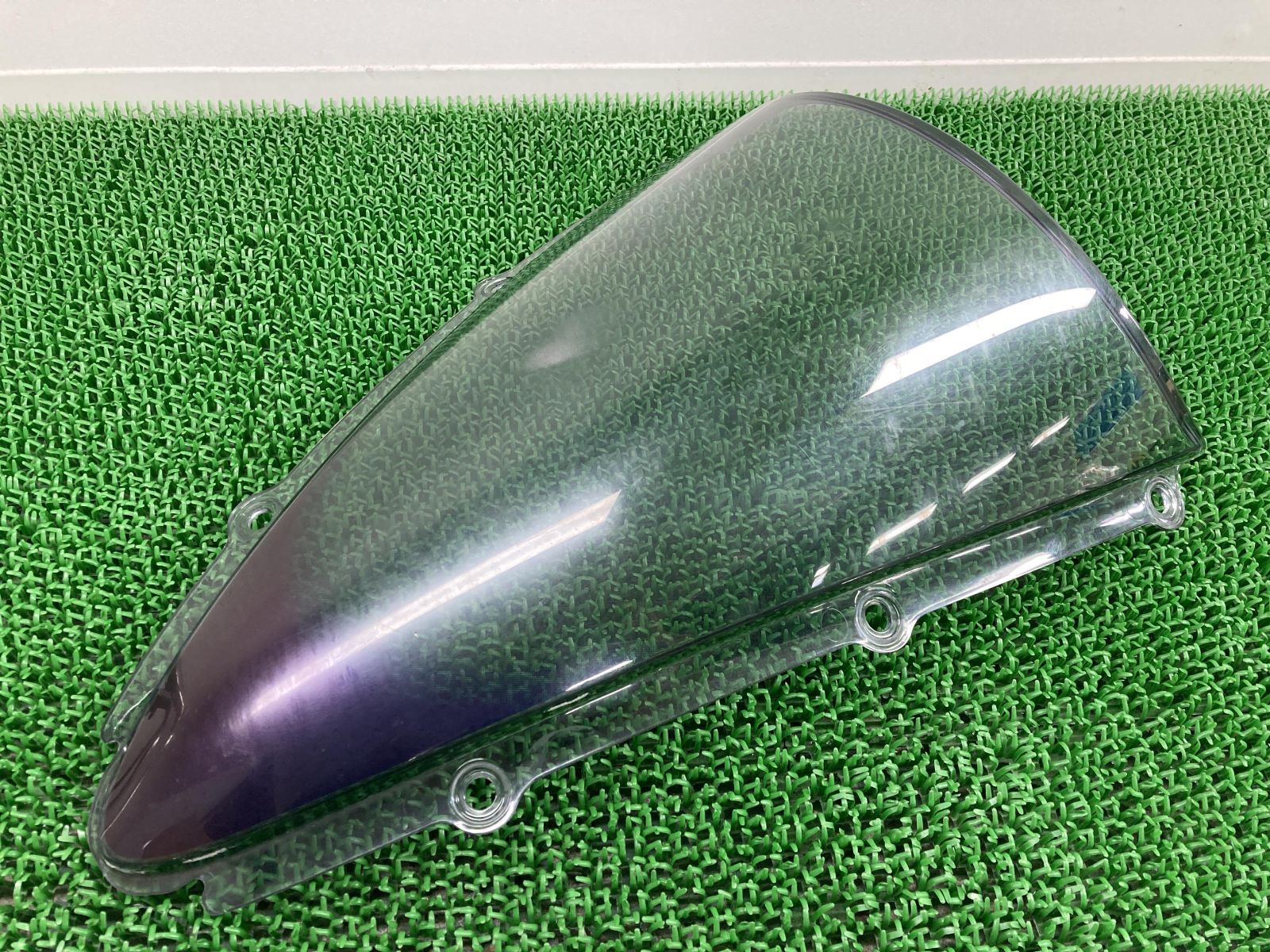 YZF-R1 スクリーン 5JJ ヤマハ 純正 中古 バイク 部品 RN04 ウインドシールド ペイント素材に 割れ欠け無し 車検 Genuine