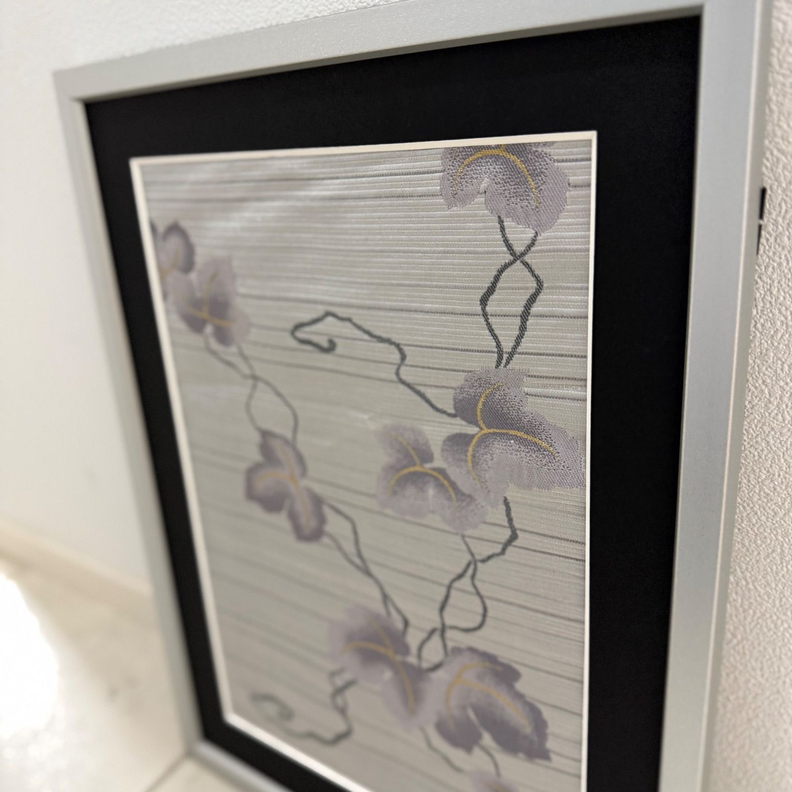 京都帯屋さん フレーム入りシルク織物アート 蔦 大 グレー