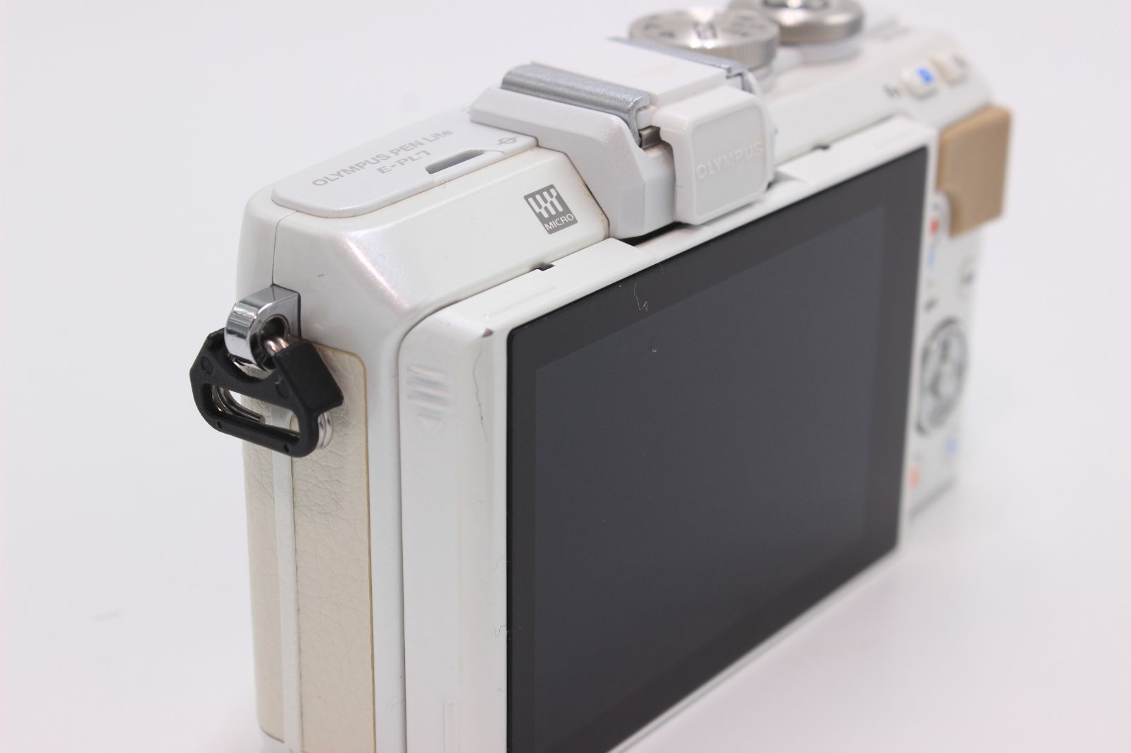 2176ショット！OLYMPUS PEN E-PL7 ボディ ホワイト オリンパス - メルカリ