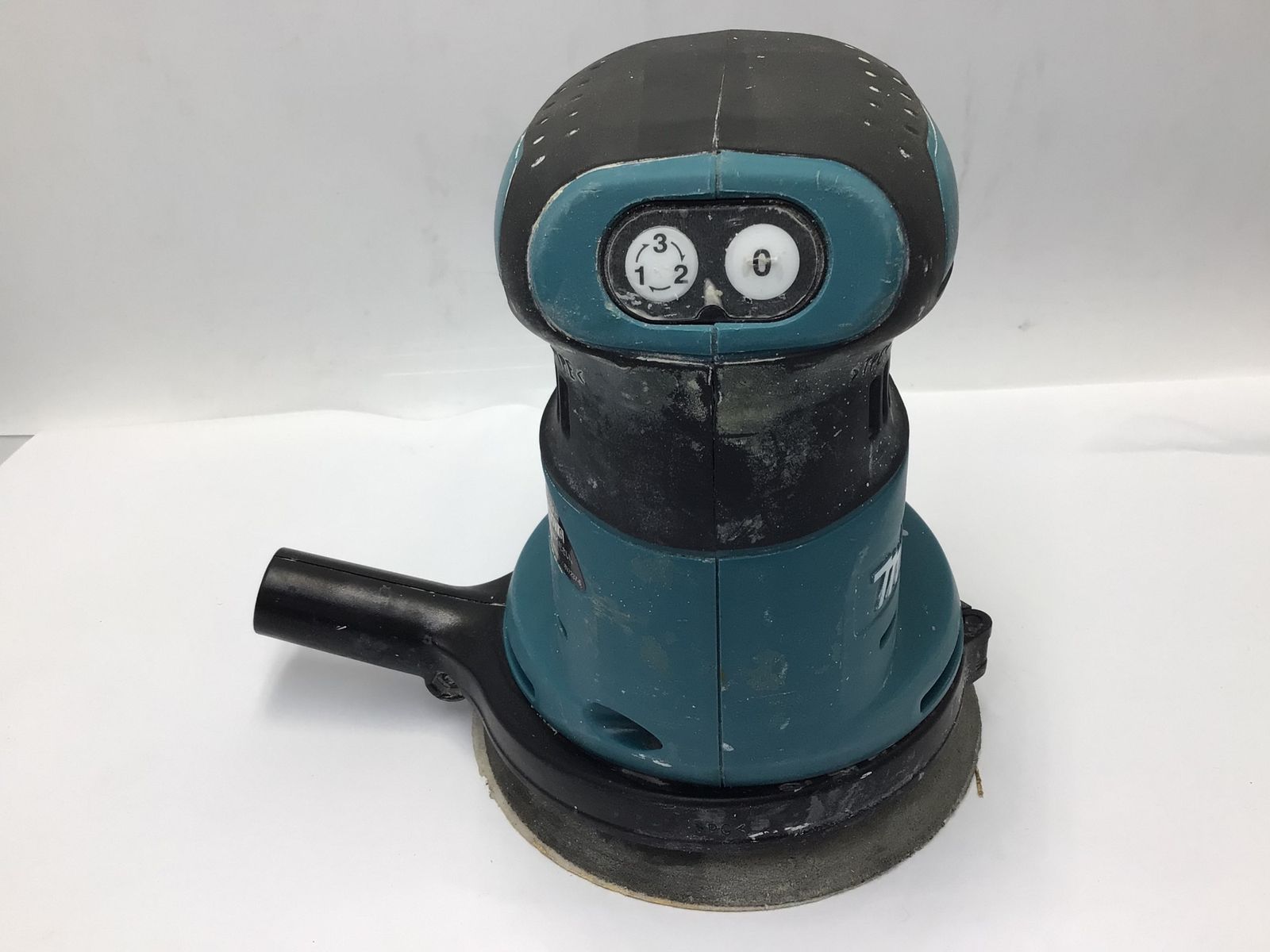 品 Makita マキタ 125mm 18v充電式ランダムオービットサンダ 本体のみ BO180DZ IT6X0PJF3MC9 エコツール知立店 M02