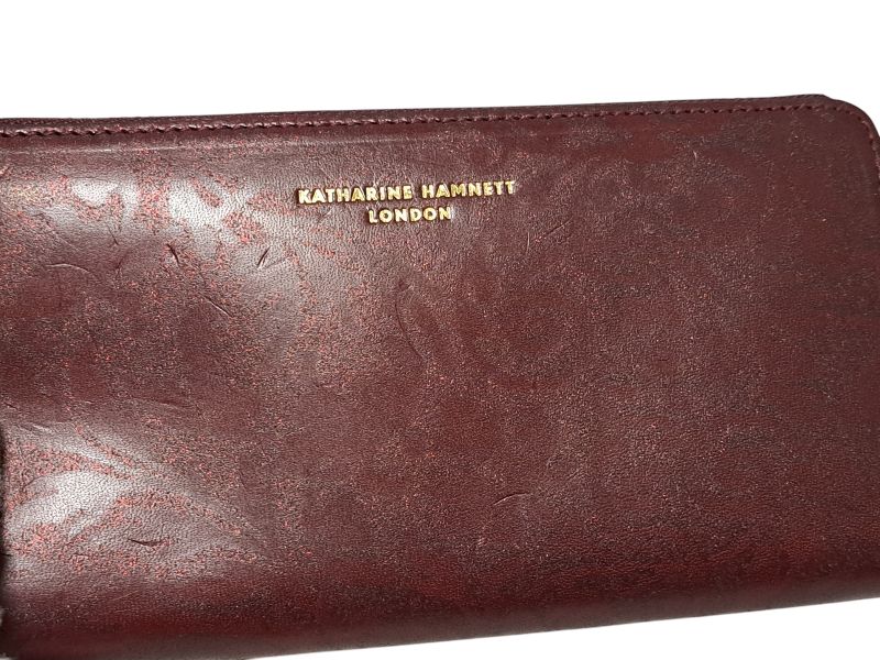 未使用 キャサリンハムネット 長財布 型押し レザー レッド ラウンド
