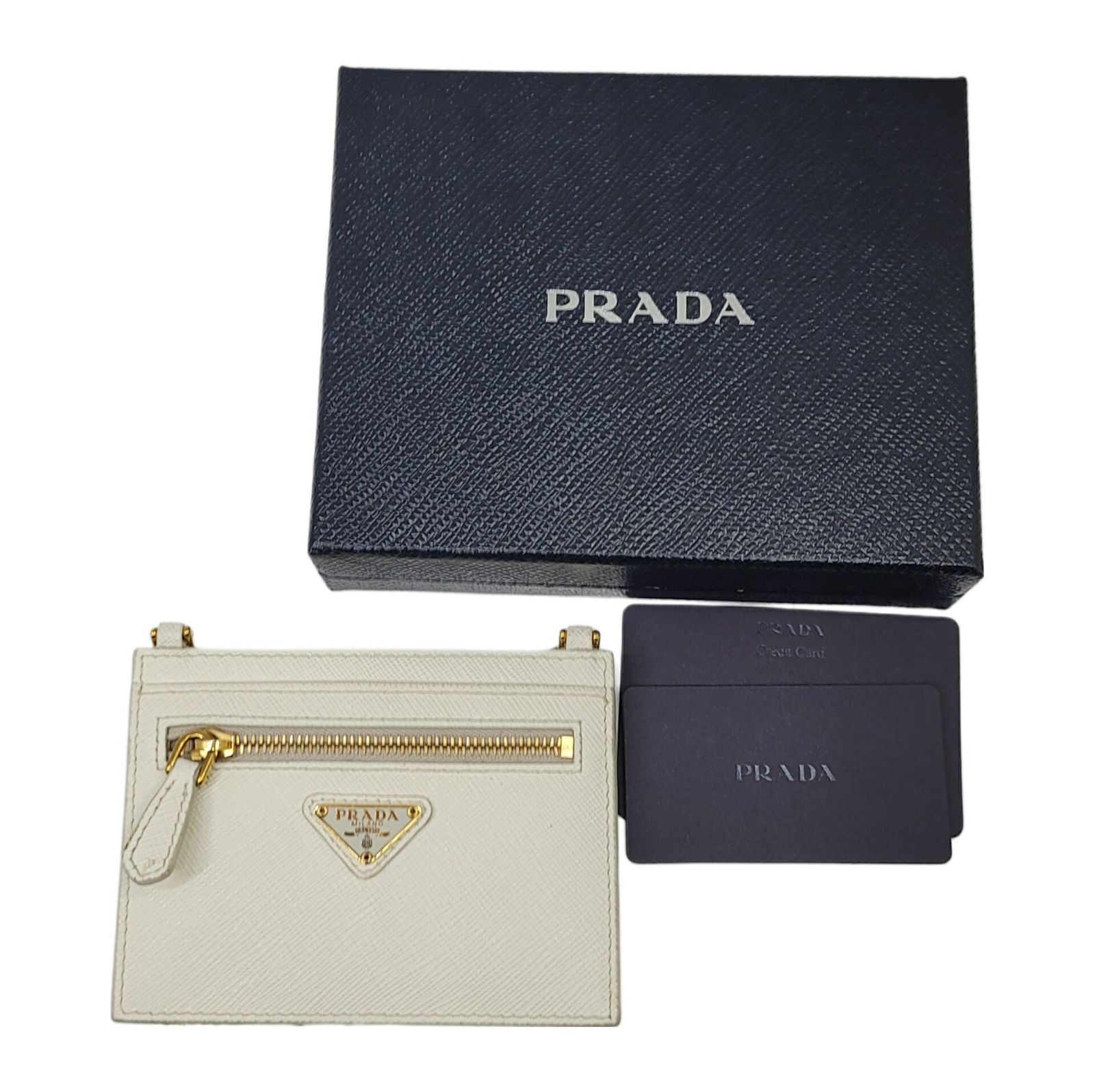 PRADA プラダ カードケース ショルダー 白 1TL406 ストラップ付きカードホルダー レザー サフィアーノ ホワイト ゴールド 小物 -  メルカリ