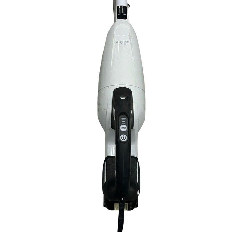 Makita - makita マキタ 充電式クリーナー CL284FD 18V ホワイト バッテリーBL1860B ケース付属 掃除機 【中古】 42505R18 makita マキタ 充電式クリーナー CL284FD 18V ホワイト