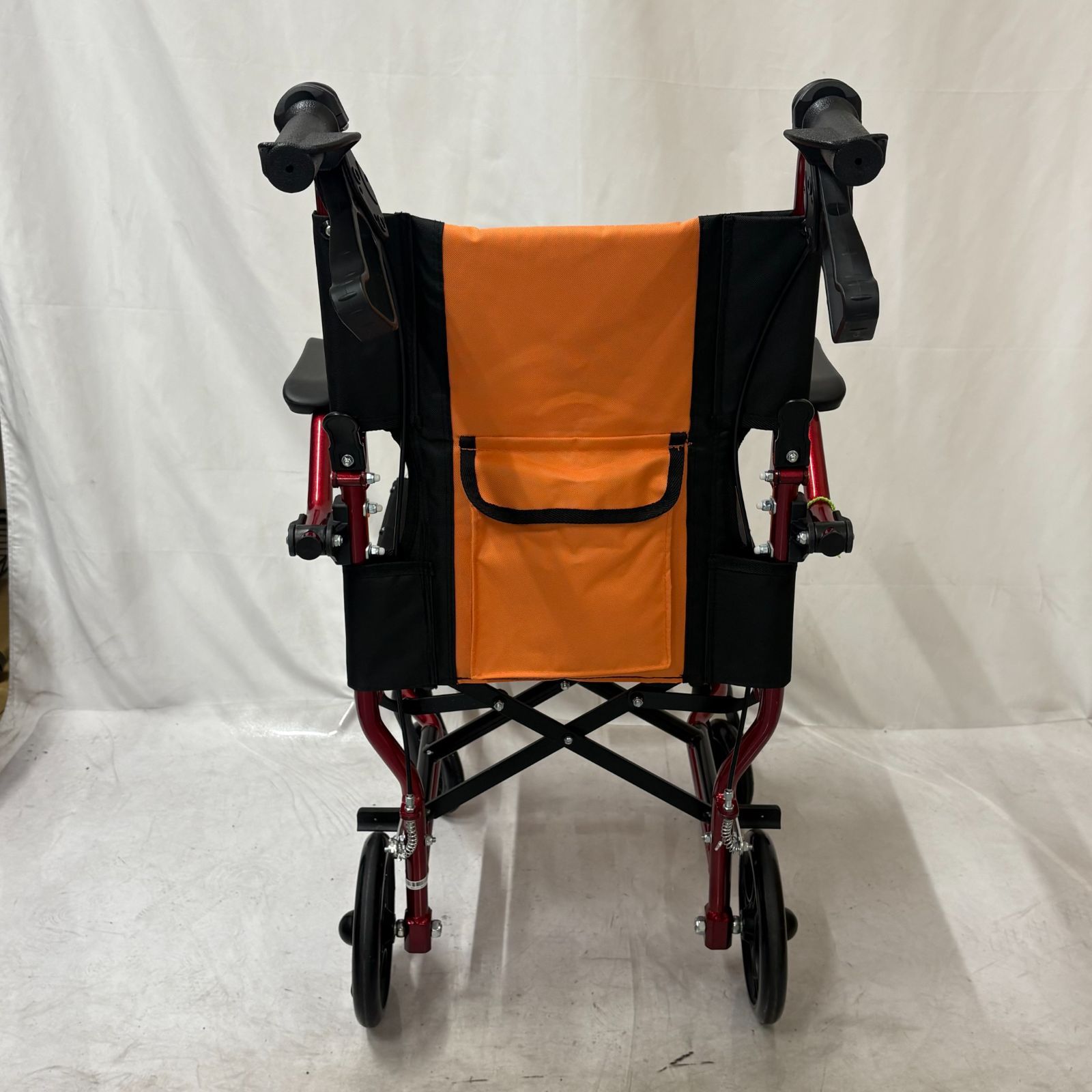 車椅子 オレンジ