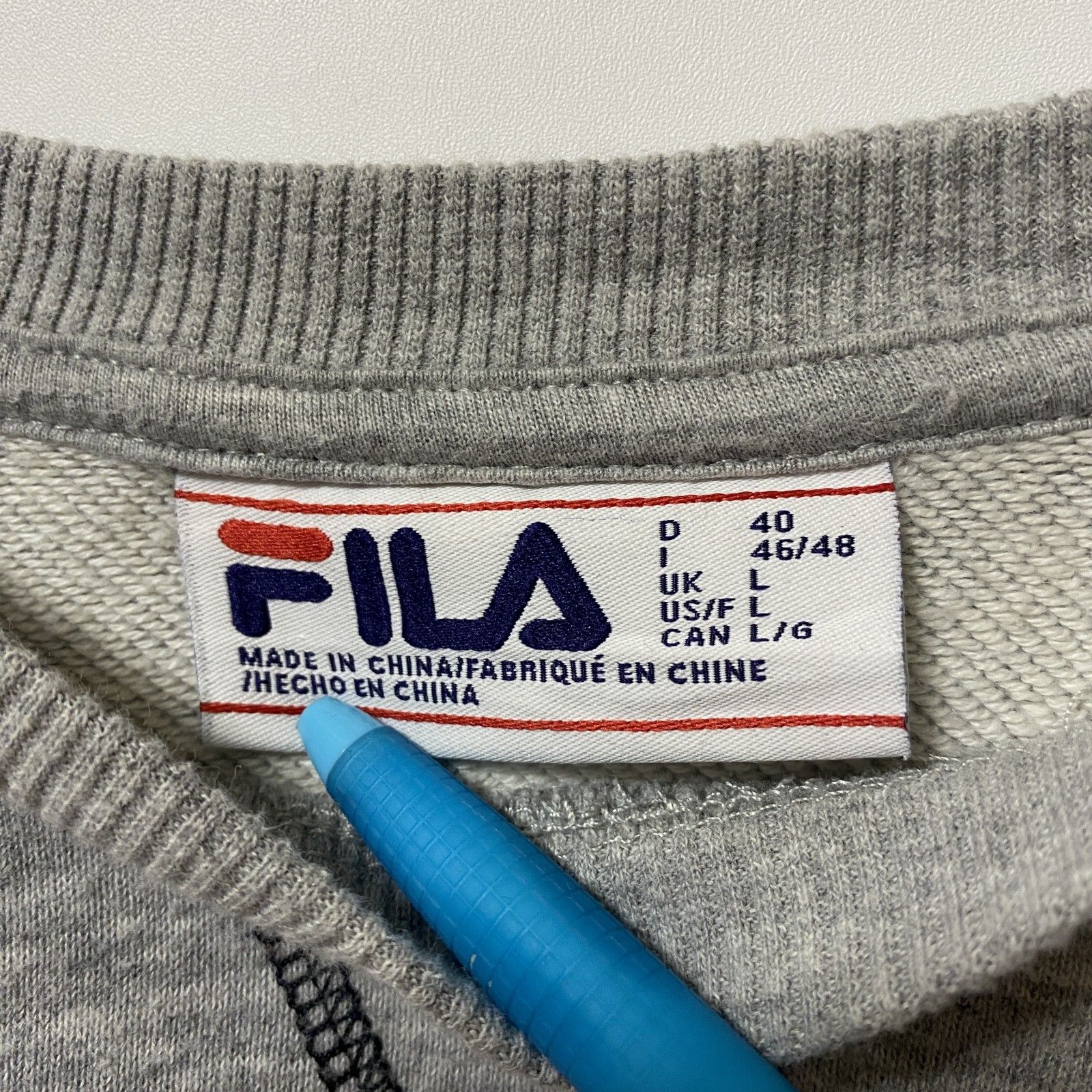 古着 used FILA フィラ 長袖ビッグ刺繡ロゴデザインスウェット