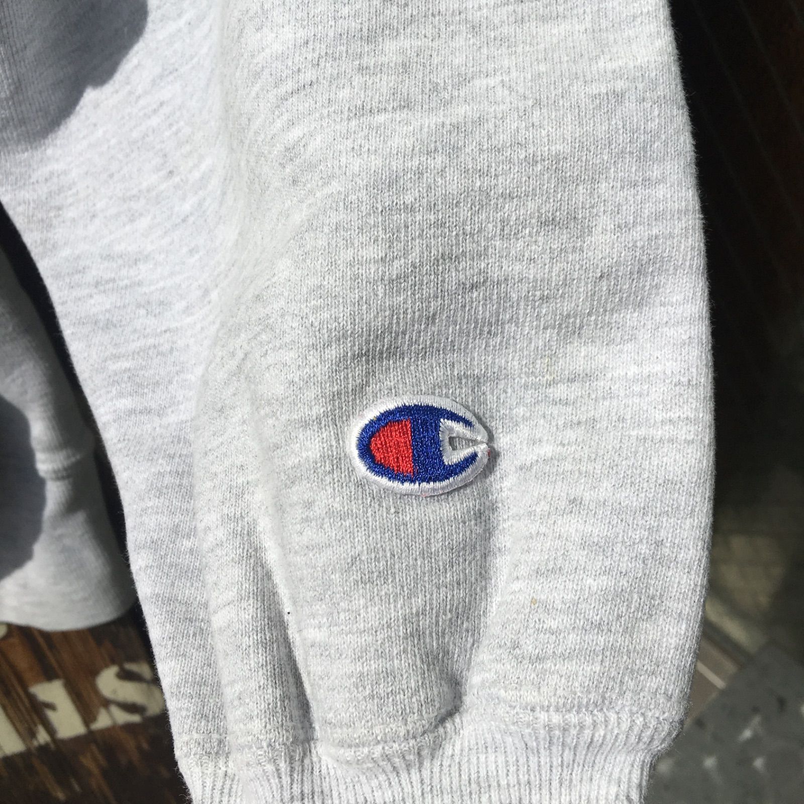 90's USA製 刺繍トリコタグ Champion チャンピオン リバースウィーブ 目つき 無地スウェットパーカー ビンテージ オールド グレー◆Size:US-L