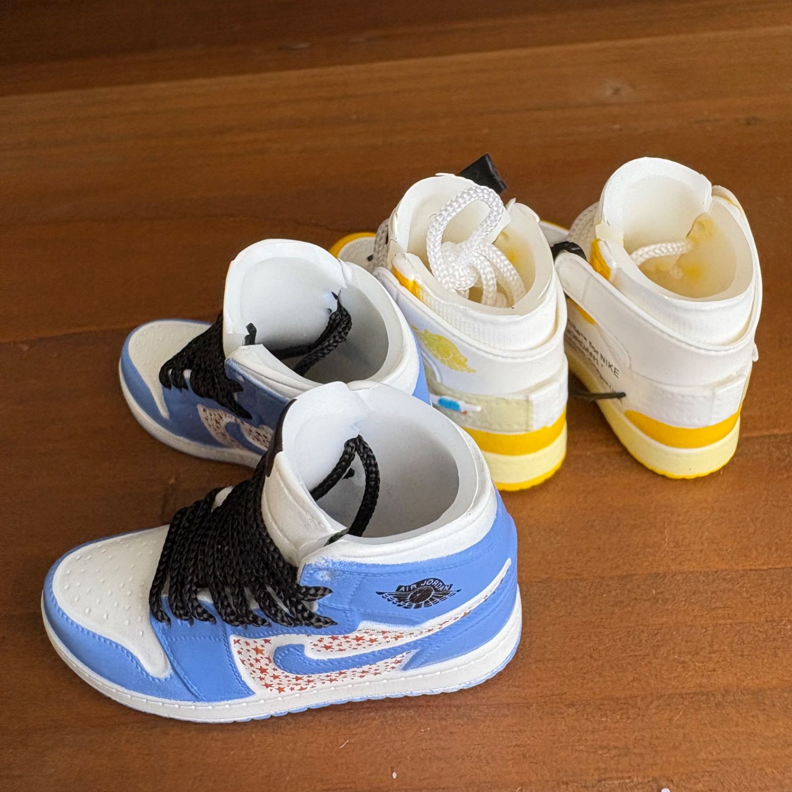NIKE スニーカー ミニチュア 箱付き バラ売り可 ミニスニ【黄・青】2足セット ミニチュアスニーカー