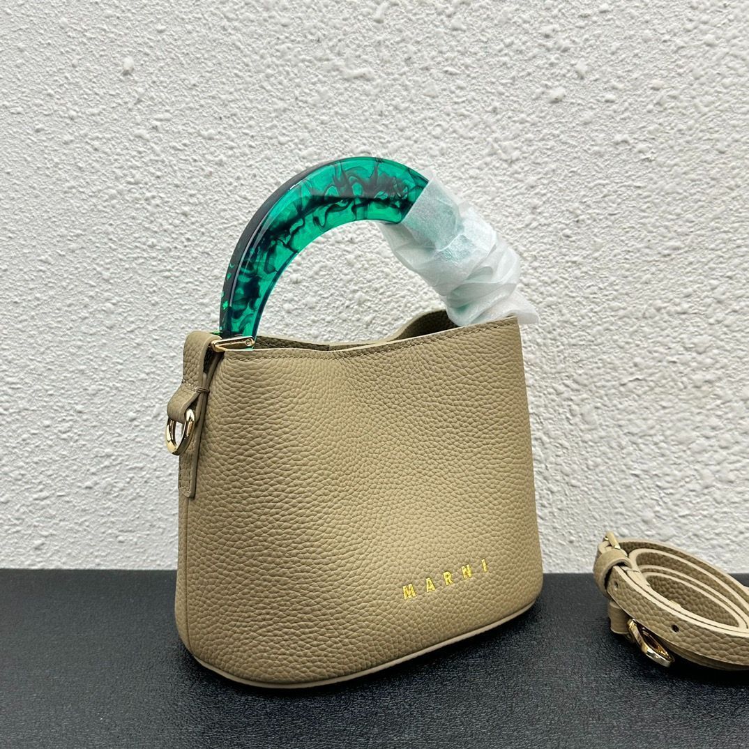 未使用 レザー製 Veniceミニバケットバッグ Marni ショルダーバッグ スモール バケット バッグ#4448 - メルカリ