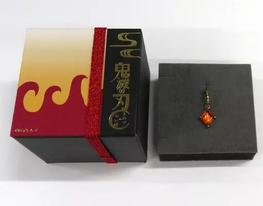 銀製品・指輪・アクセサリー　[破損品] 煉獄杏寿郎 オリジナルジュエリー ピアス 「鬼滅の刃×TAKE-UP 第2弾」 中古】銀製品・指輪・アクセサリー(キャラクター) 煉獄杏寿郎