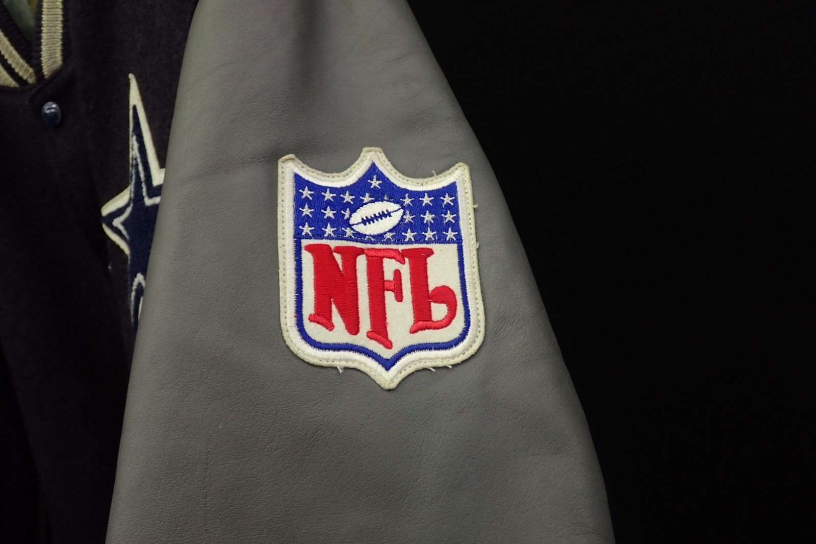 ▲01 G en Bear ゴールデンベア スタジャン▲袖レザー|Mサイズ|ヴィンテージ|ワッペン