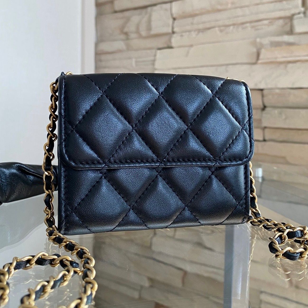 CHANEL】チェーンウォレット ミニバッグ マトラッセ ラムスキン