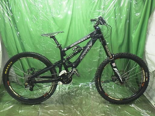 COVE SHOCKER DH 26インチ マウンテンバイク