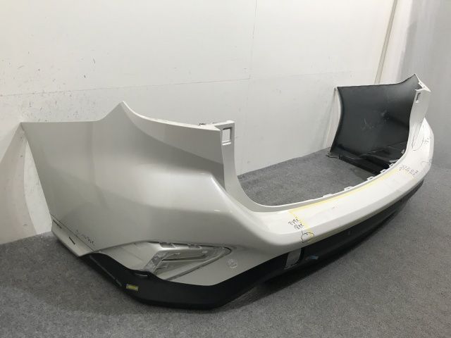 レヴォーグ⁄LEVORG VN5⁄VNH 純正 リア バンパー 57704VC010 クリスタル