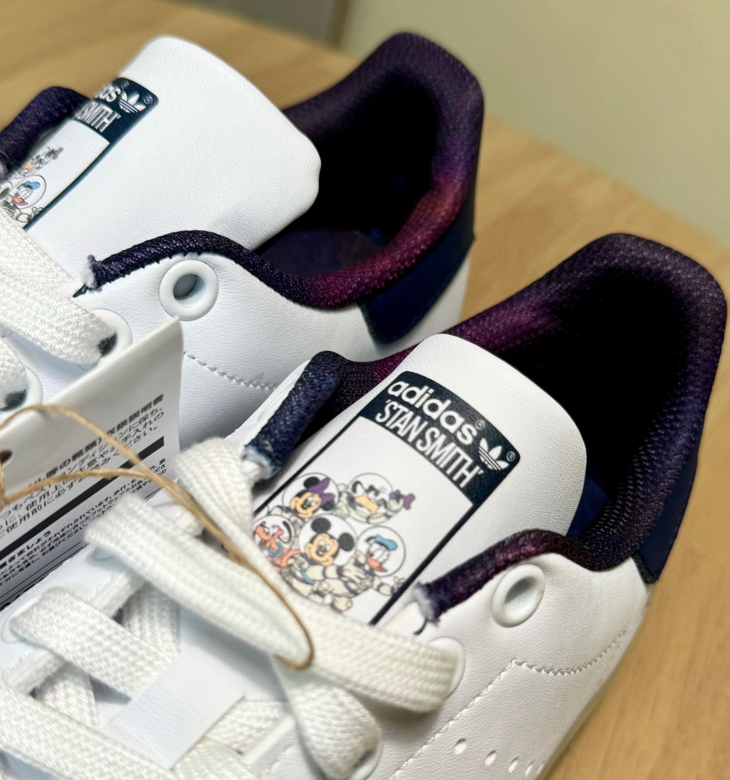 adidas Disney スタンスミス　未使用スニーカー 　23.5センチ adidas - 【新品未使用】ディズニー×スタンスミスコラボ
