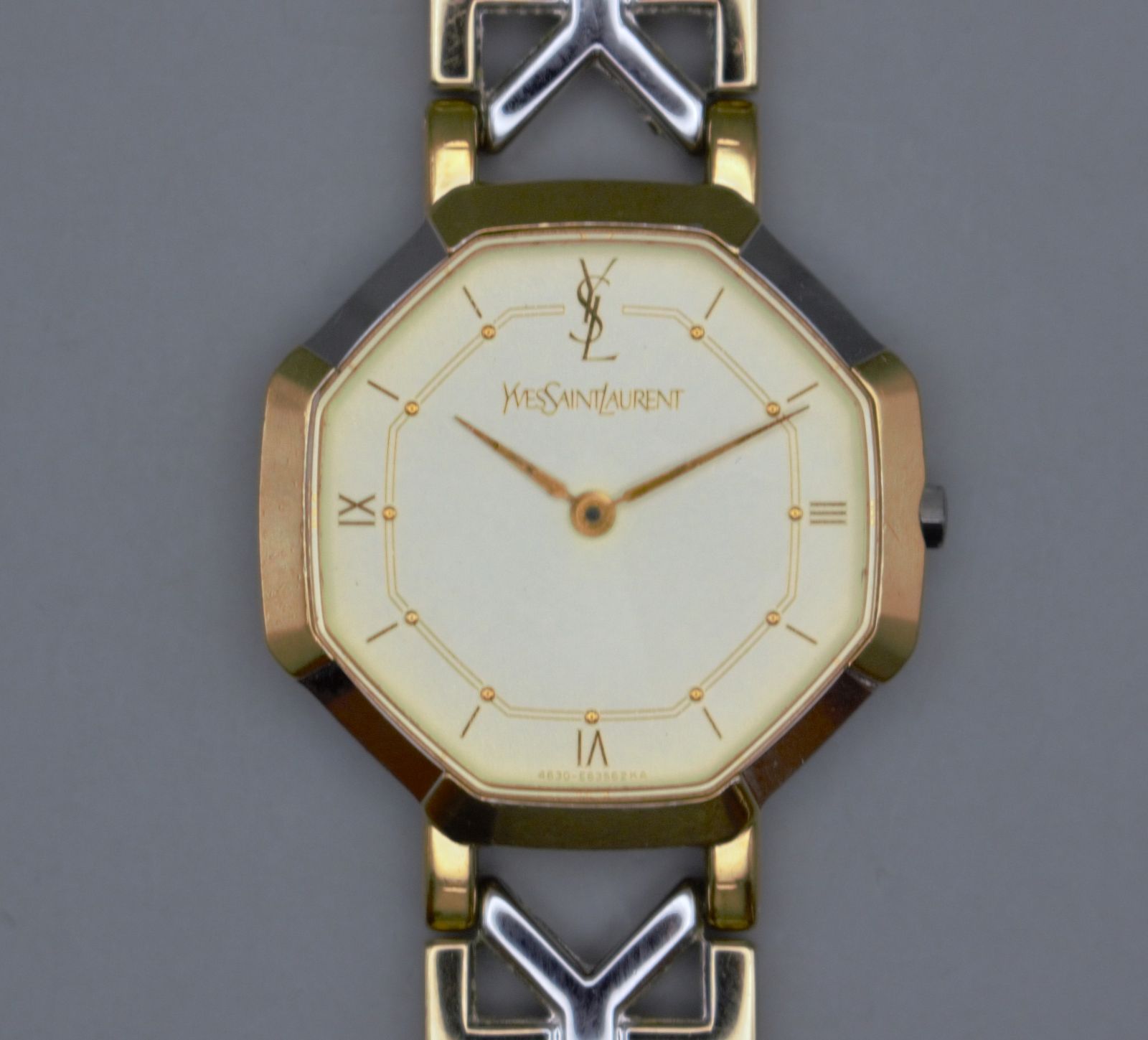 VRW-1368』☆時計☆ YVES SAINT LAURENT (イヴサンローラン)☆4620 