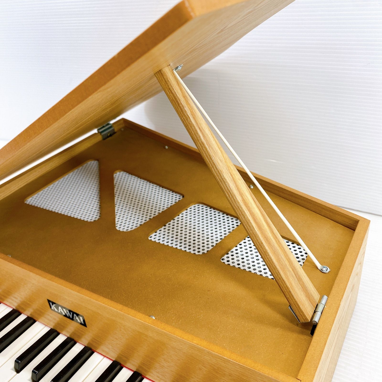 KAWAI ミニピアノ グランドピアノ 1112 鍵盤数32 河合楽器 KAWAI ミニグランドピアノ 1112 鍵盤数32 河合器（カワイ ミニ