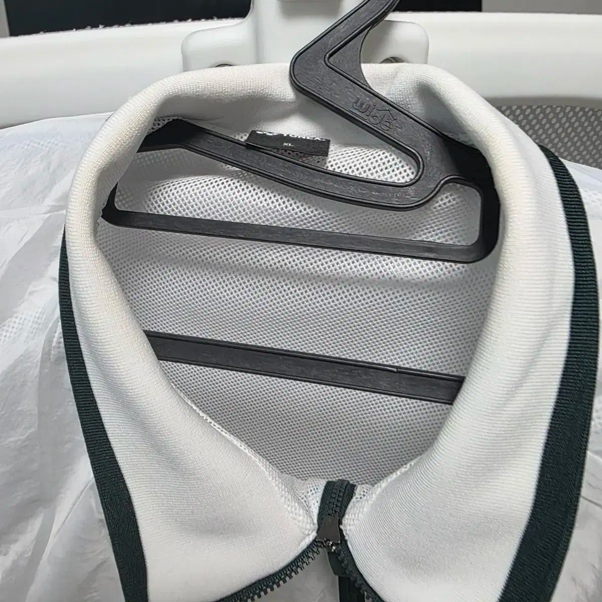 ヨネックス ( YONEX ) IAB スタジオ ホワイト ウィンド