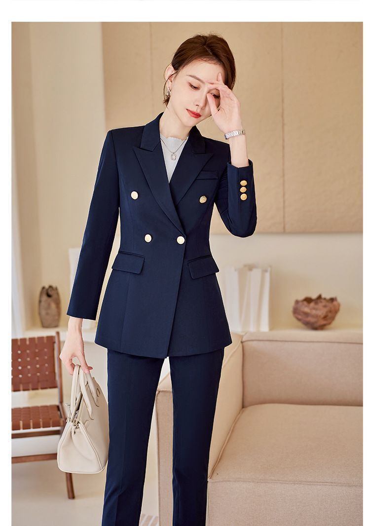 フォーマルスーツ