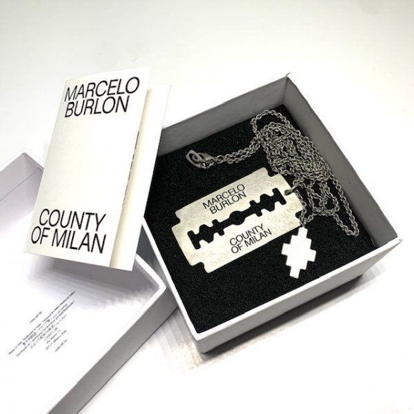 新品・未使用】マルセロバーロン/BLADE/ネックレス/シルバー - メルカリ