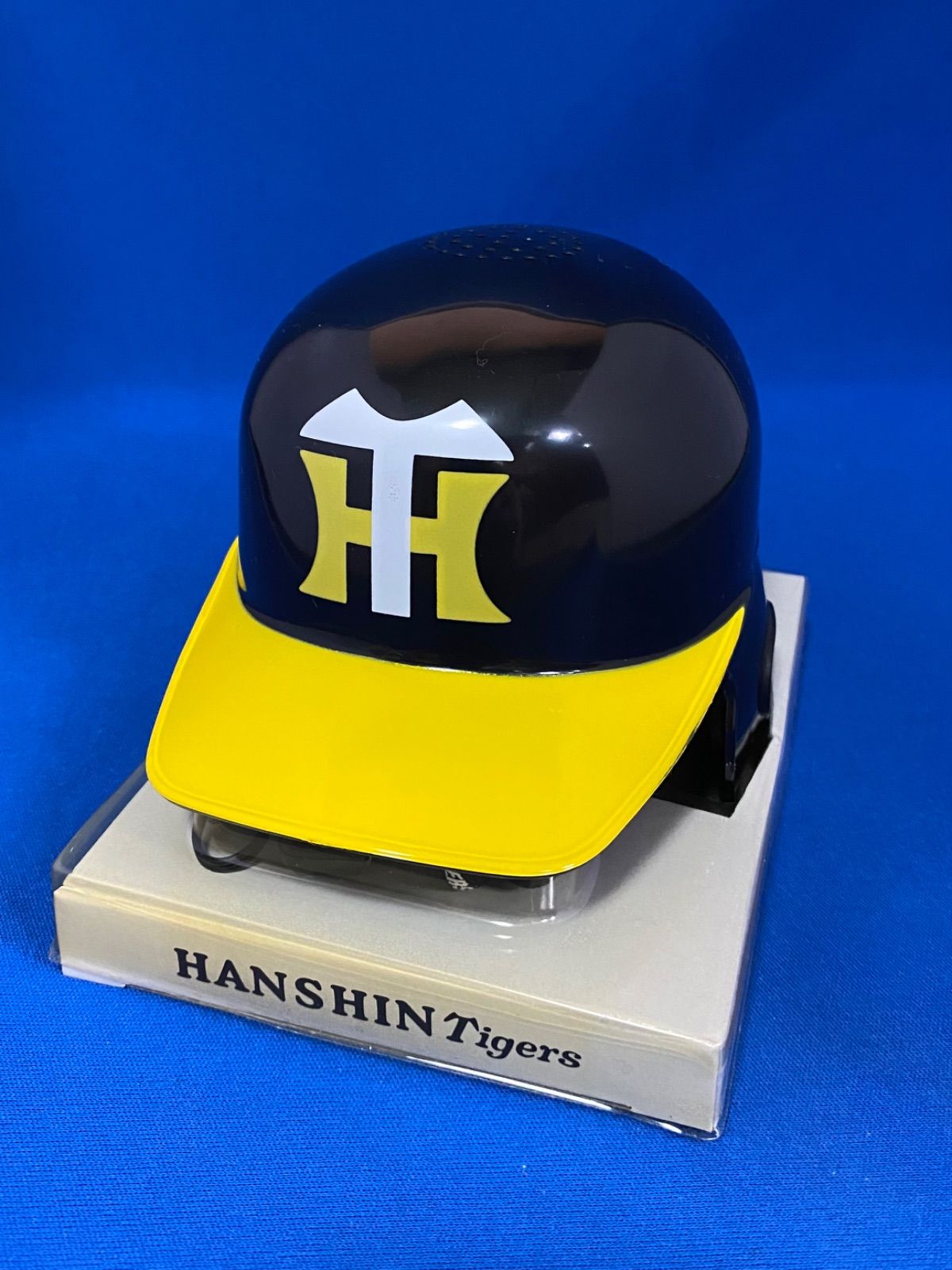 阪神タイガース ヘルメット型ラジオ AM 2005年［動作確認済