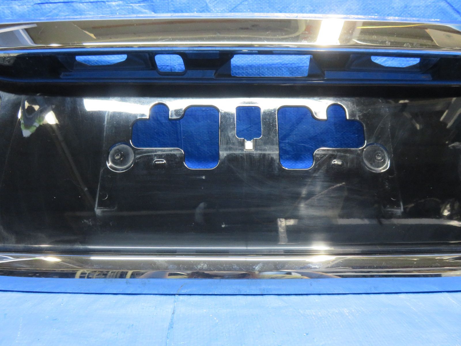 LA4647* ヴェルファイア GGH20W/後期 バックドア/リアガーニッシュ