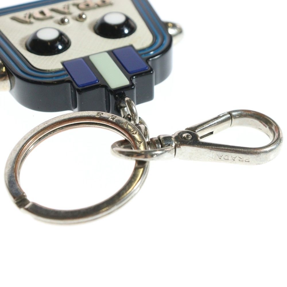 PRADA 付属品付き　キーホルダー　キーリング　チャーム　ゴールド PRADA 付属品付き キーホルダー キーリング チャーム ゴールド