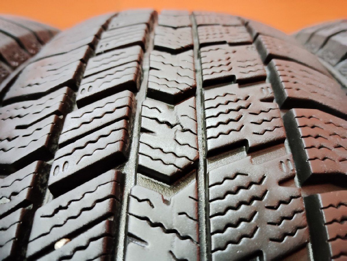 GOODYEAR ICENAVI8 165/65R14 14インチ スタッドレス 4本 22年製 GOODYEAR ICENAVI8 165/65R14 14インチ スタッドレス 4本 22年製