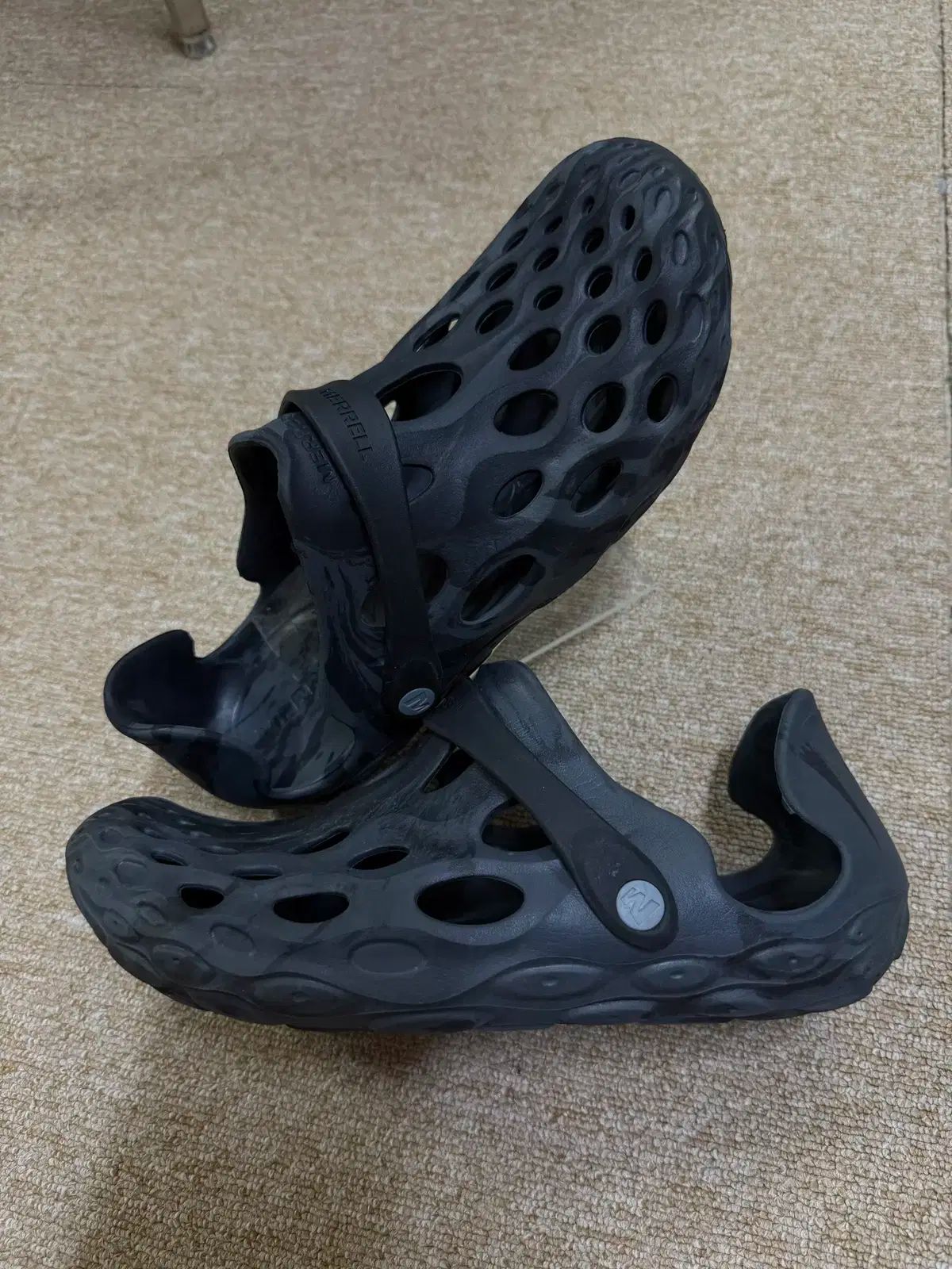 MERRELL メレル MERRELL ハイドロ 首 黒 US9 270