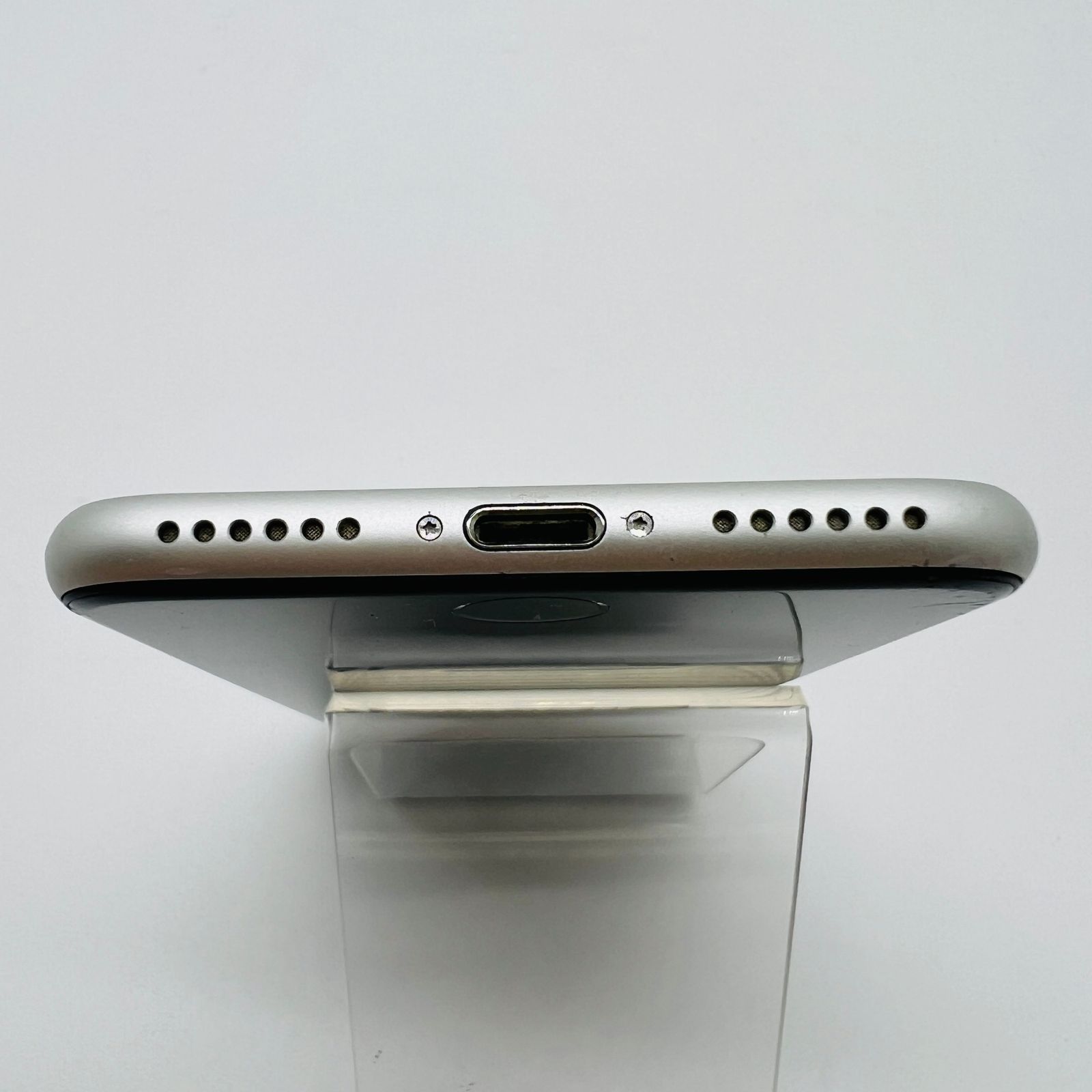 docomo iPhoneSE2 256GB ホワイト MXVU2J/A SIMロック解除済み
