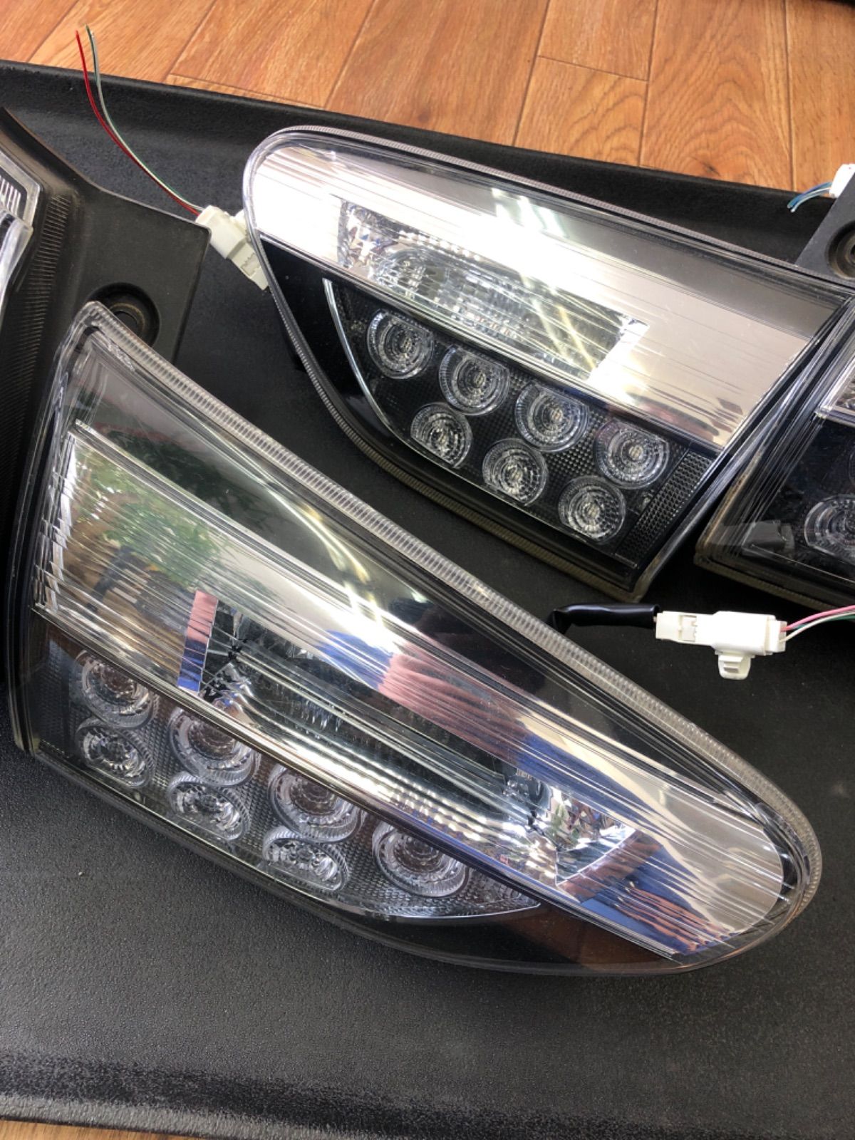 トヨタ WISH ウィッシュ 20系 純正テールライト ランプ LED ZGE20