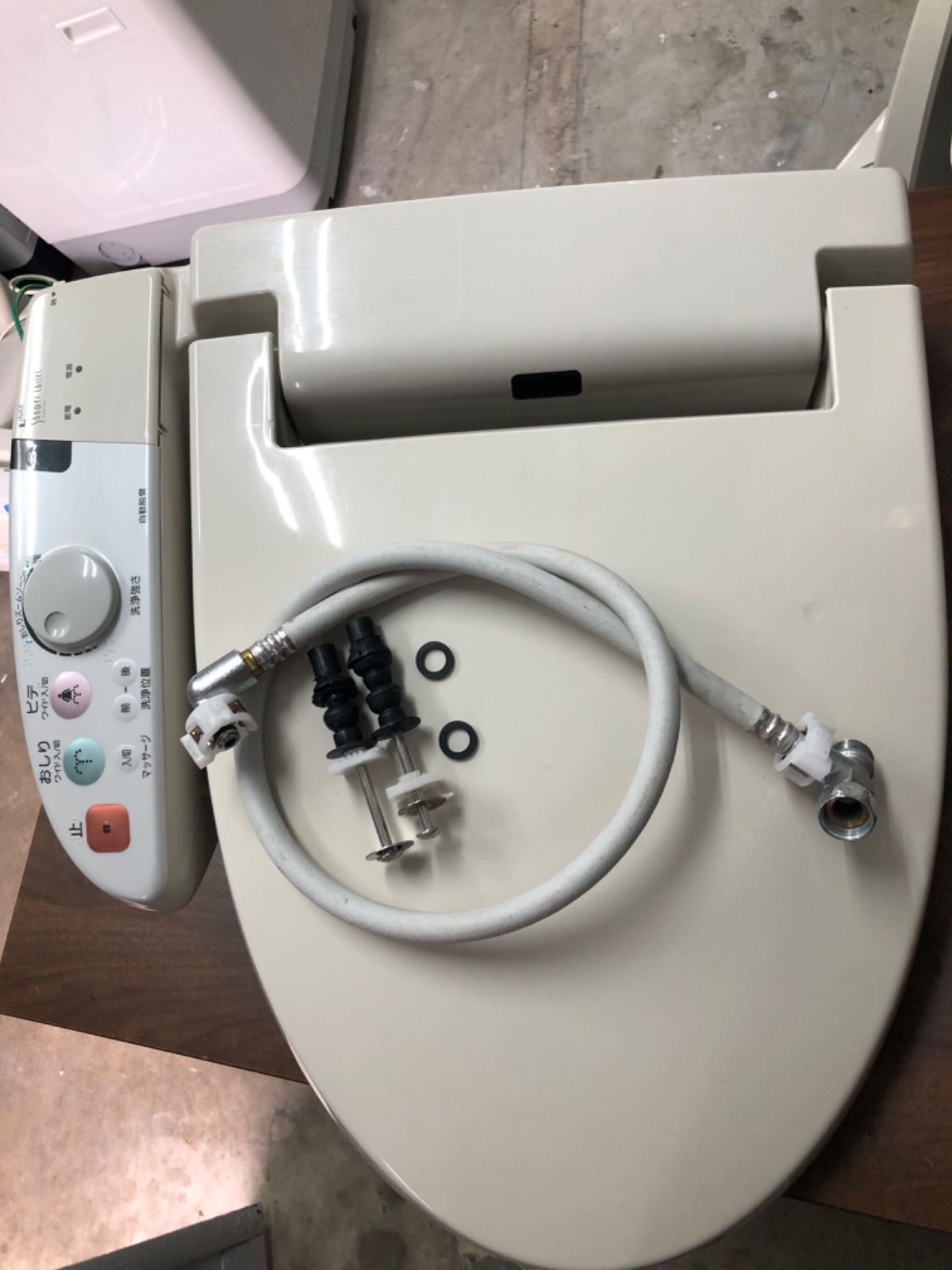 47 INAX ウォシュレット 温水洗浄便座 CW-k31 大人気 - メルカリ
