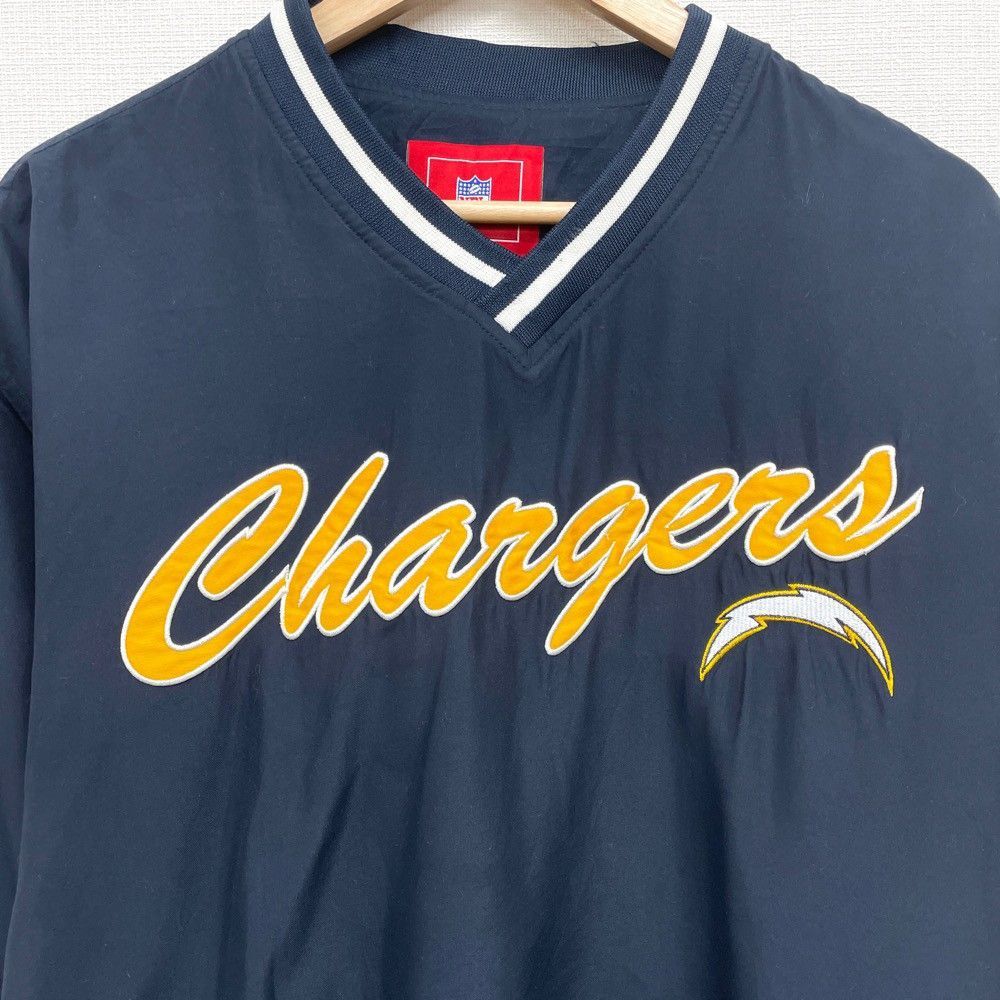 NFL ロサンゼルス・チャージャーズ プルオーバー ジャケット プロチーム ロゴ ネイビー (メンズ L) 中古 古着 Q8542 NFL ロサンゼルス・チャージャーズ プルオーバー ジャケット