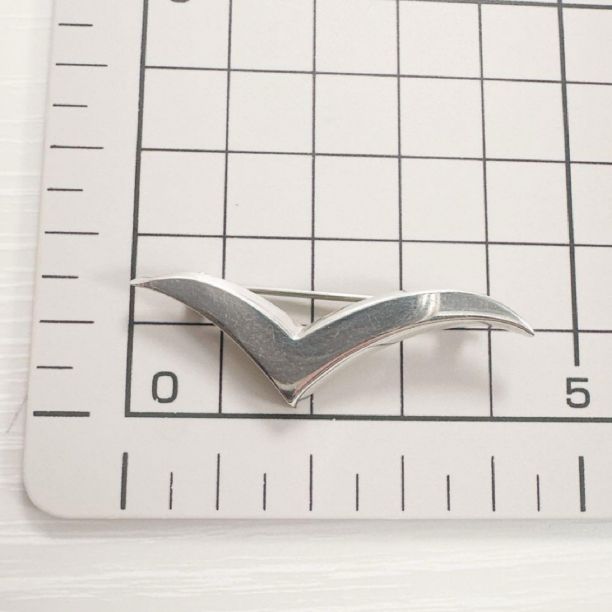 TIFFANY&Co ティファニー ブローチ シーガル カモメ 小さめ 希少 銀 TIFFANY&Co ティファニー ブローチ シーガル カモメ 小さめ 希少