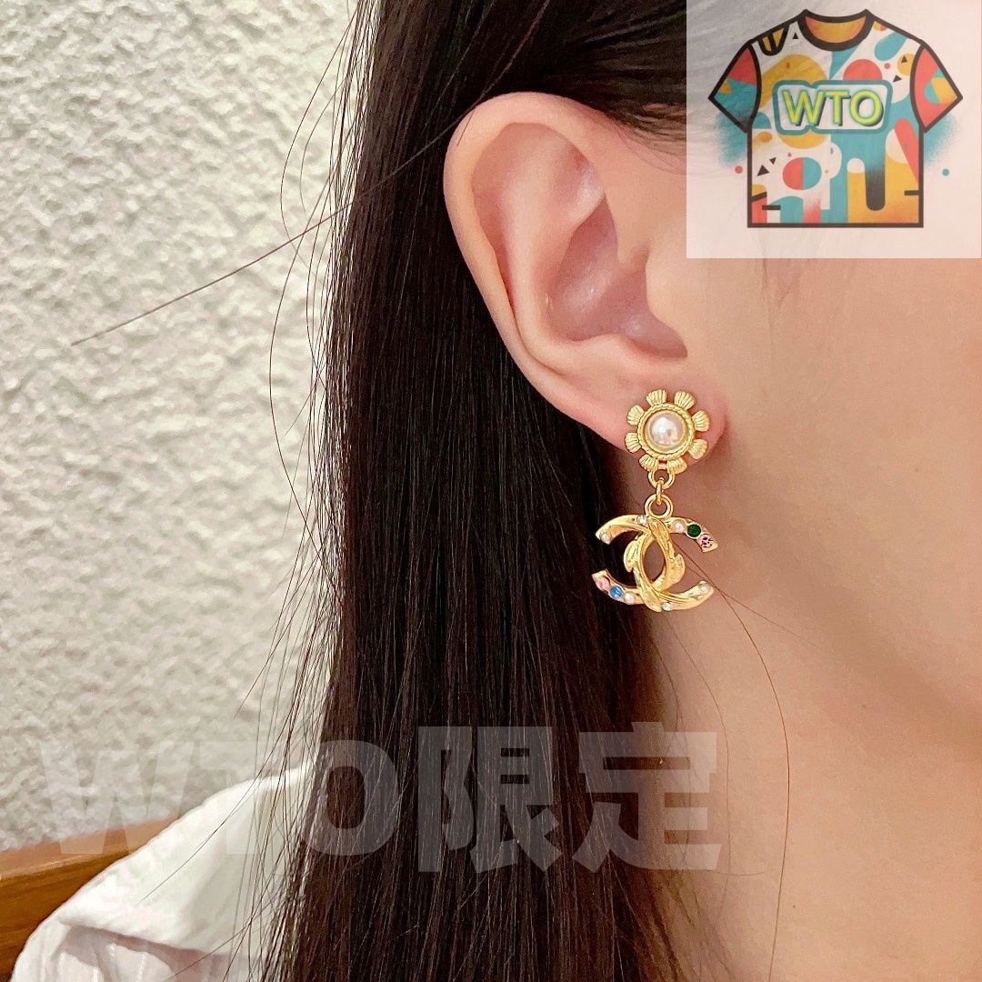 未使用新品　ピアス 今日WTO】Chanel 中古アルファベットピアス！送料無料 限定優惠