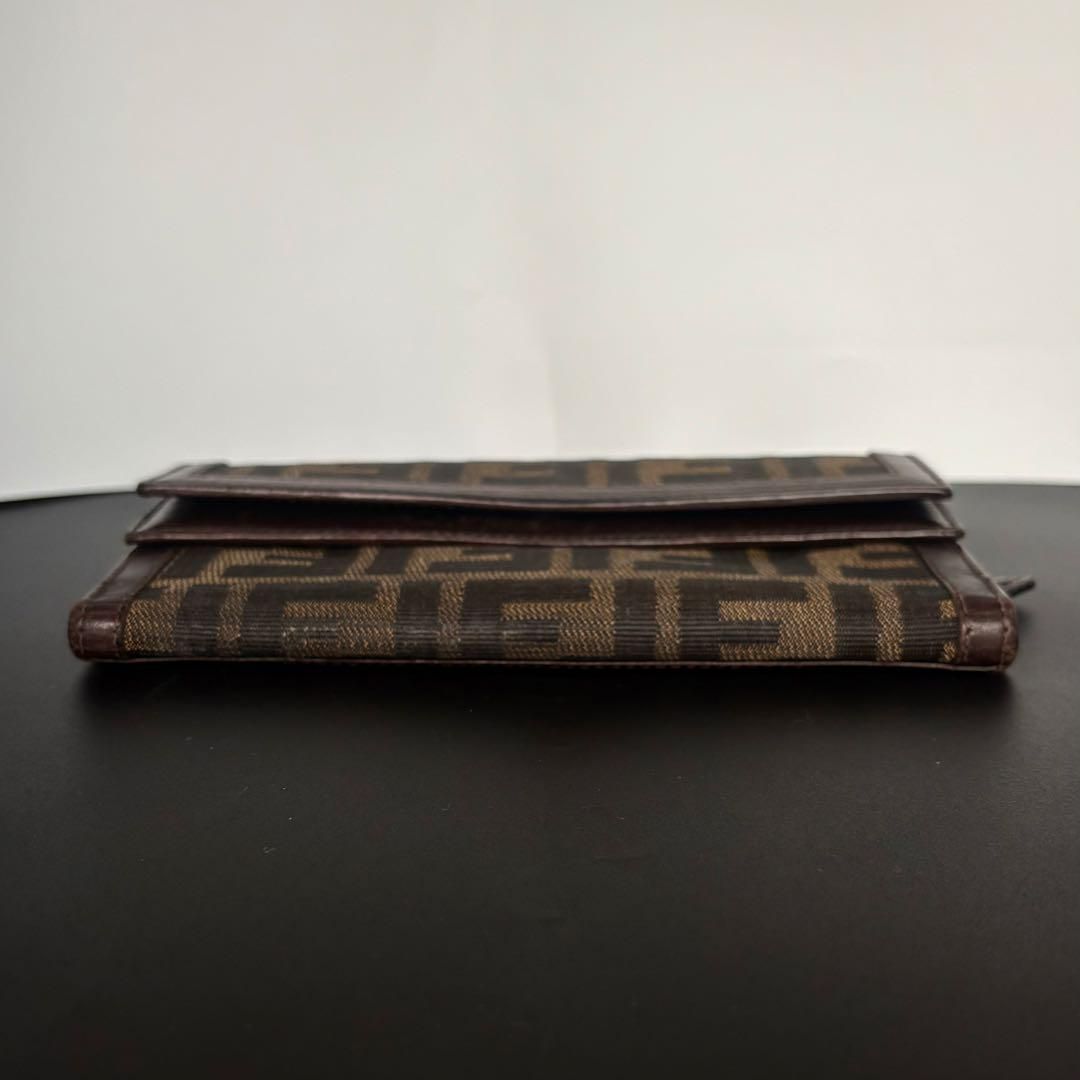 ズッカ ダブルフラップ