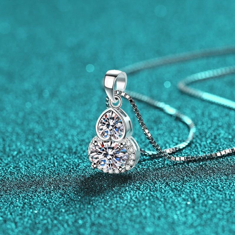 モアサナイト1.5ctネックレスシルバー