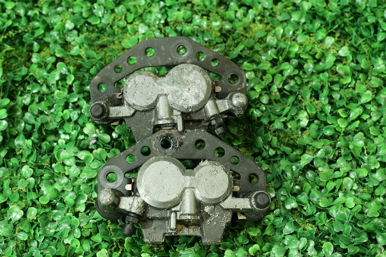 ZRX400 純正キャリパー