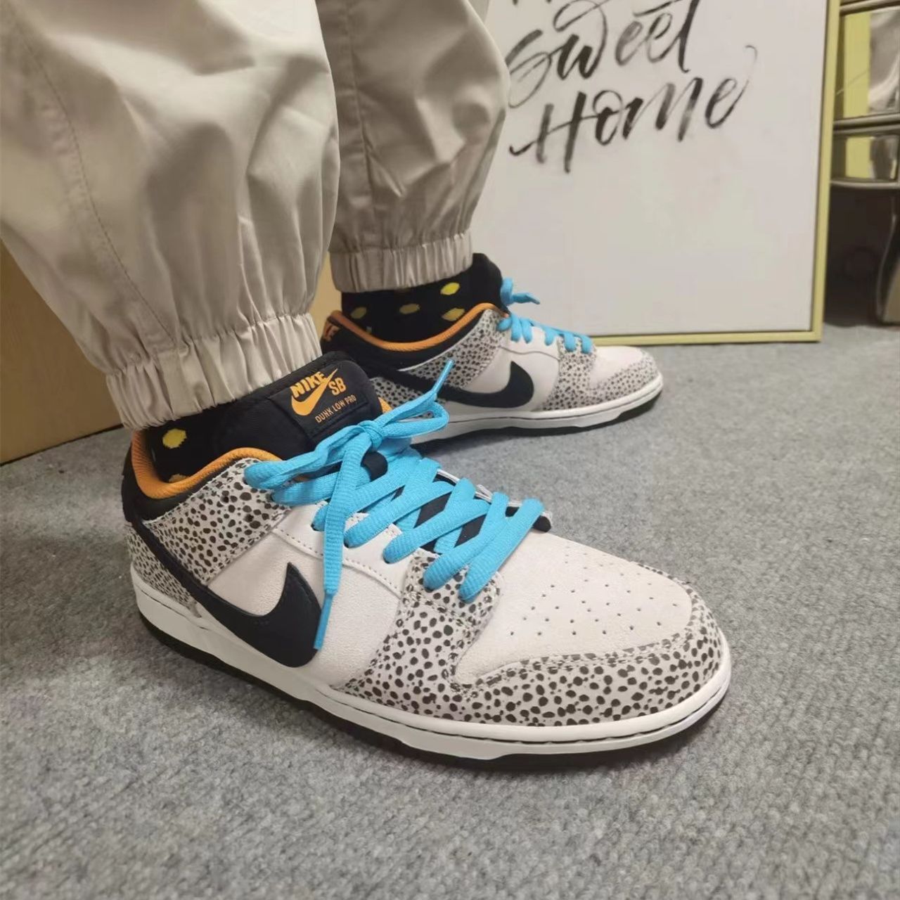 Nike SB Dunk Low Pro 近しい Electric Safari 