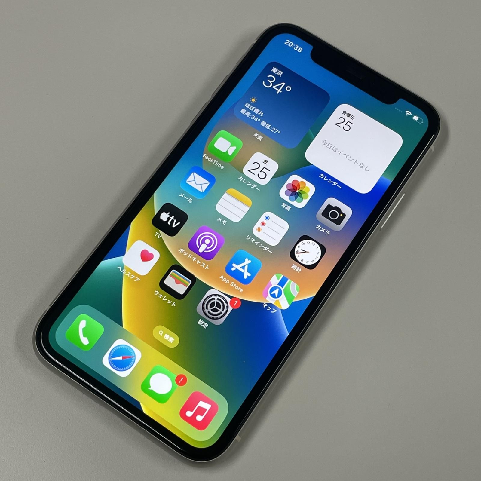 softbank iPhone 11 64GB ホワイト - メルカリ